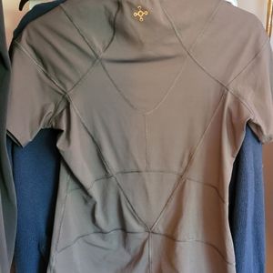 Tommie Copper compression top